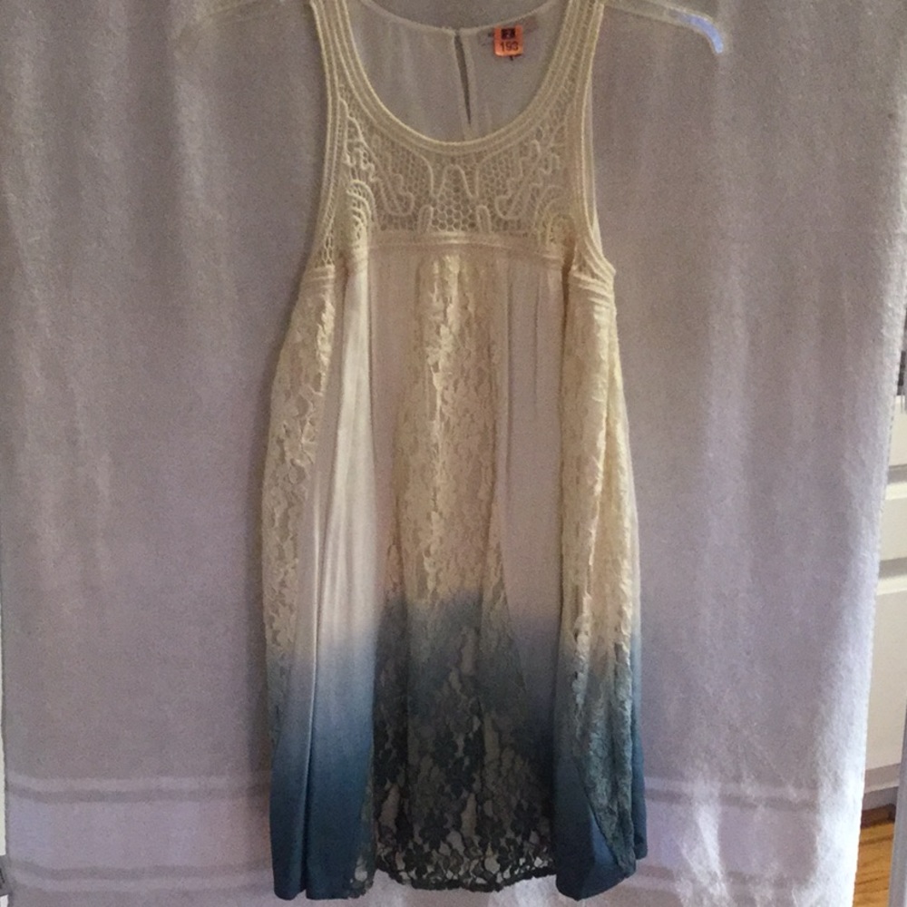 Blue Pepper Vintage Dress (small spot on back)